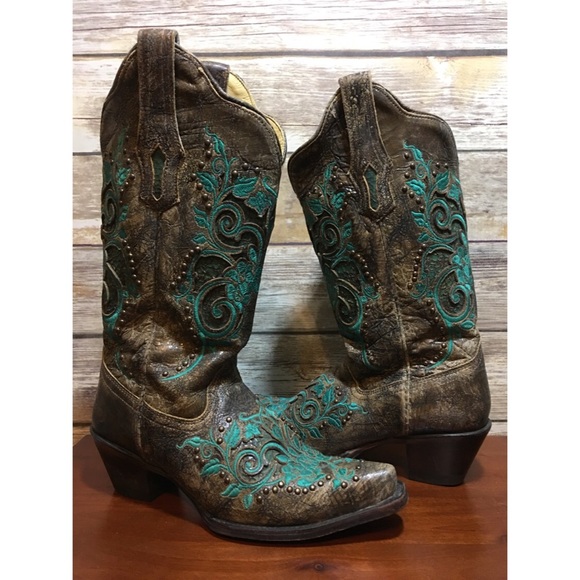 Corral Shoes - Corral Brown Distressed Boots Turquoise Stitch 6.5
